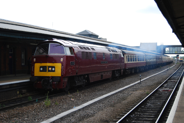 D1015 WESTERN CHAMPION at Reading on 19th June 2010.